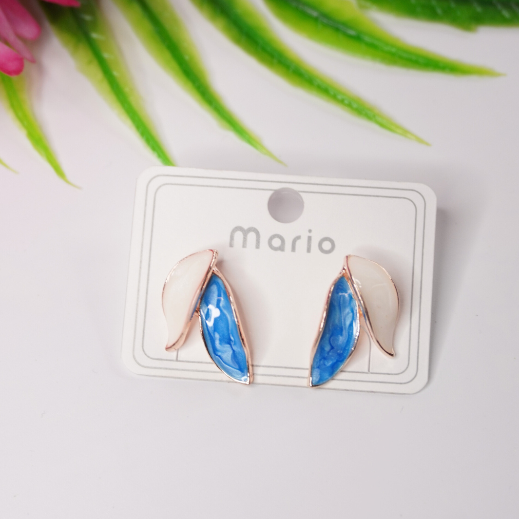 Elegant Leaf Earrings