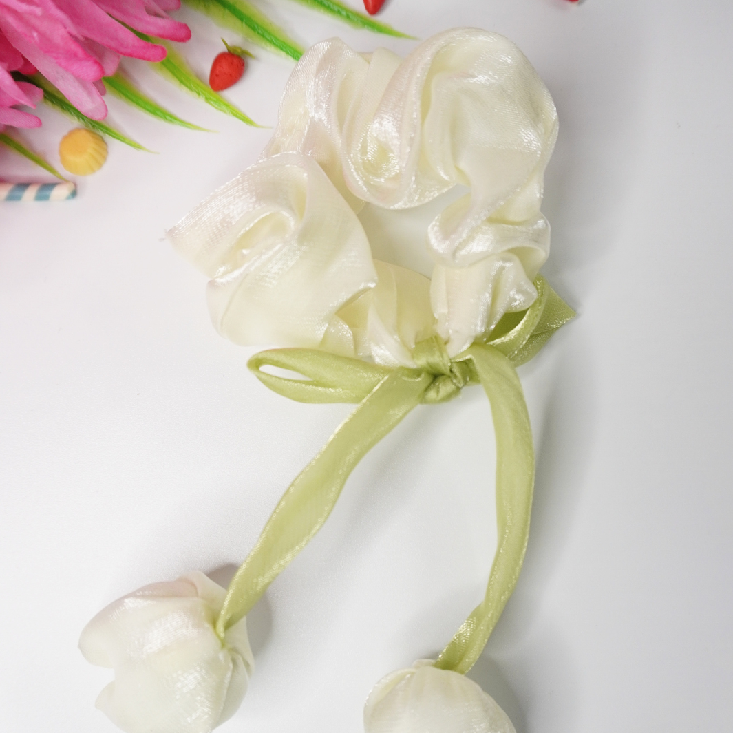 Stylish Tail Crunchies