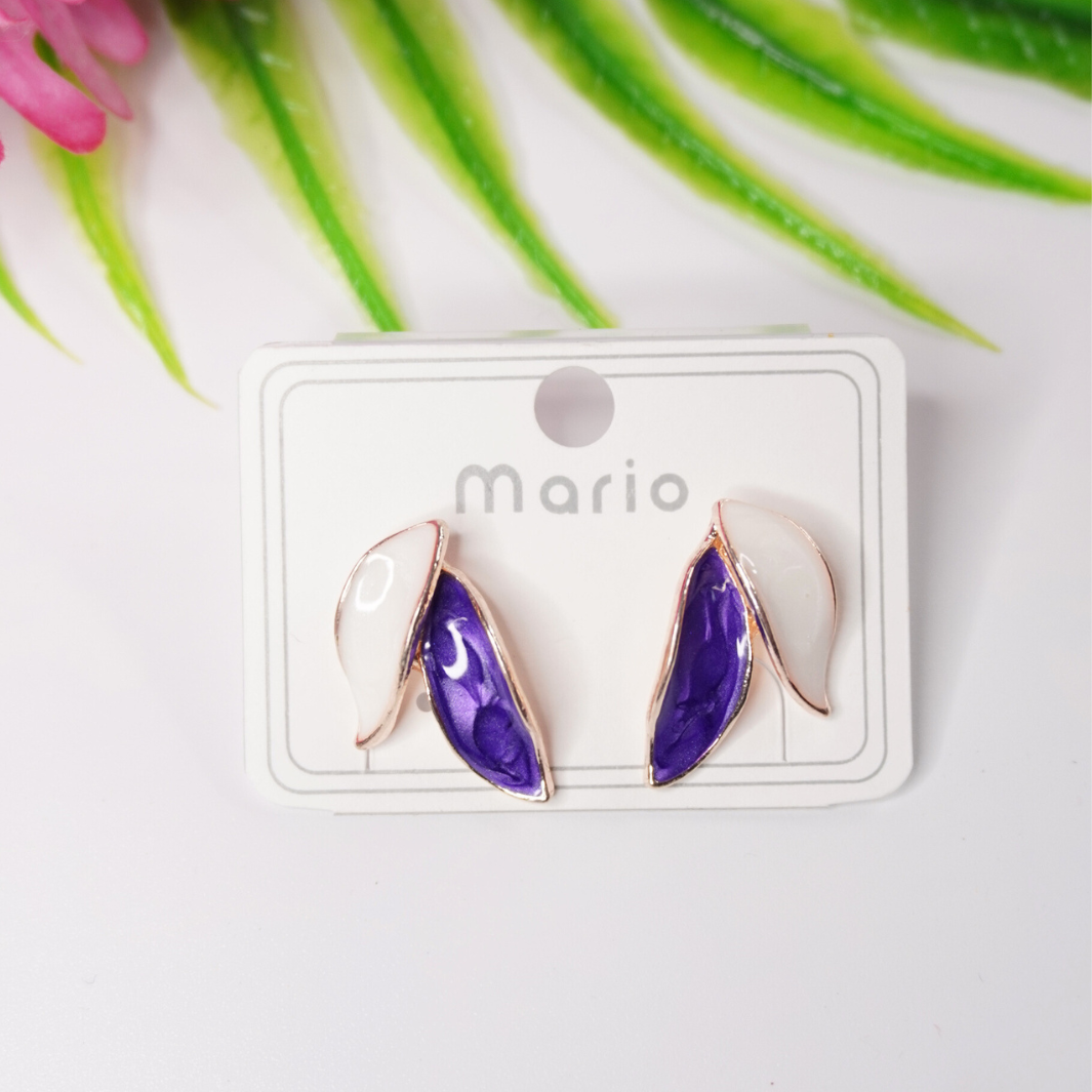 Elegant Leaf Earrings