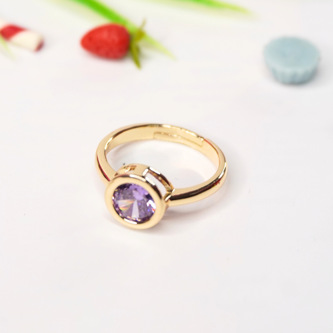 Elegant Adjustable Gold-Finish Ring with Stone