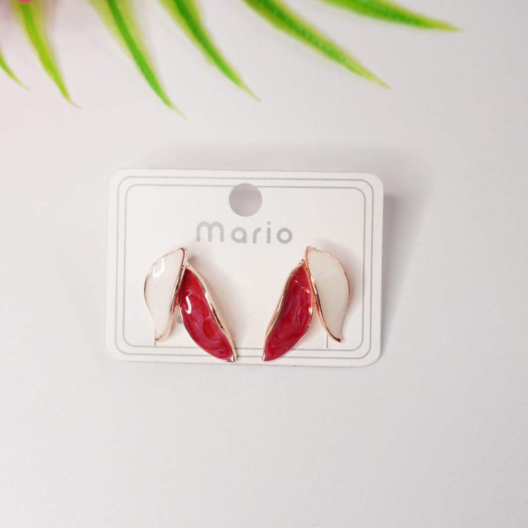 Elegant Leaf Earrings